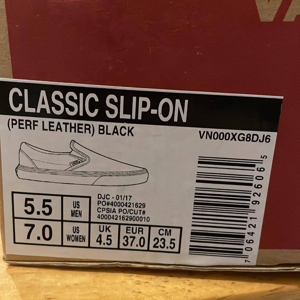 Perf Leather Slip On Vans unisex - Picture 8 of 9